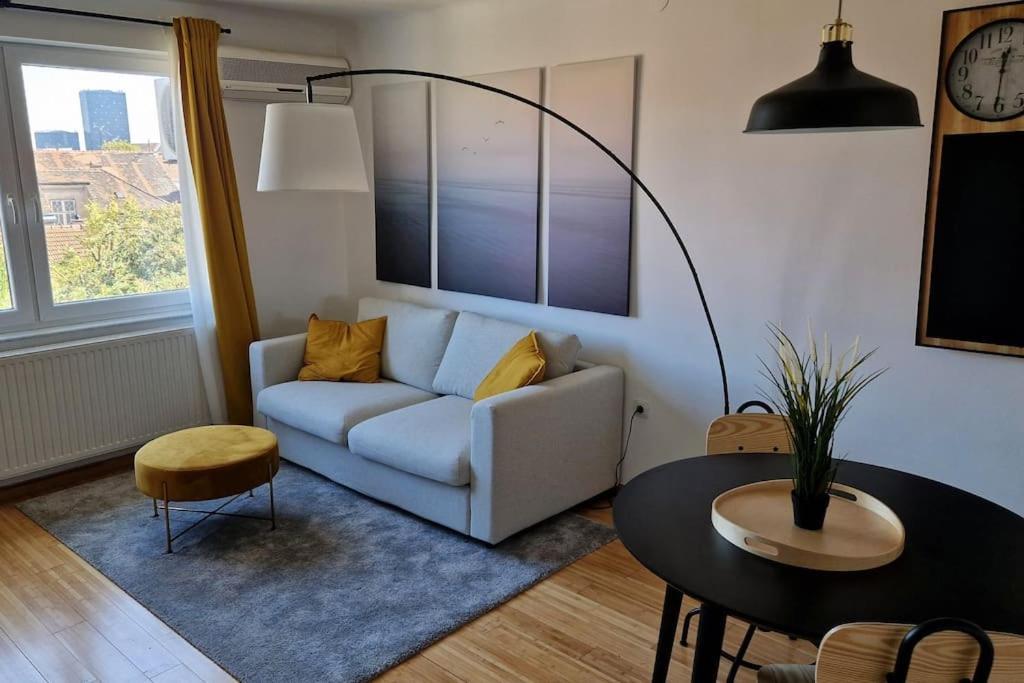 Midnight Blue Oasis - Center, Free Parking Apartment Zagreb Exterior foto